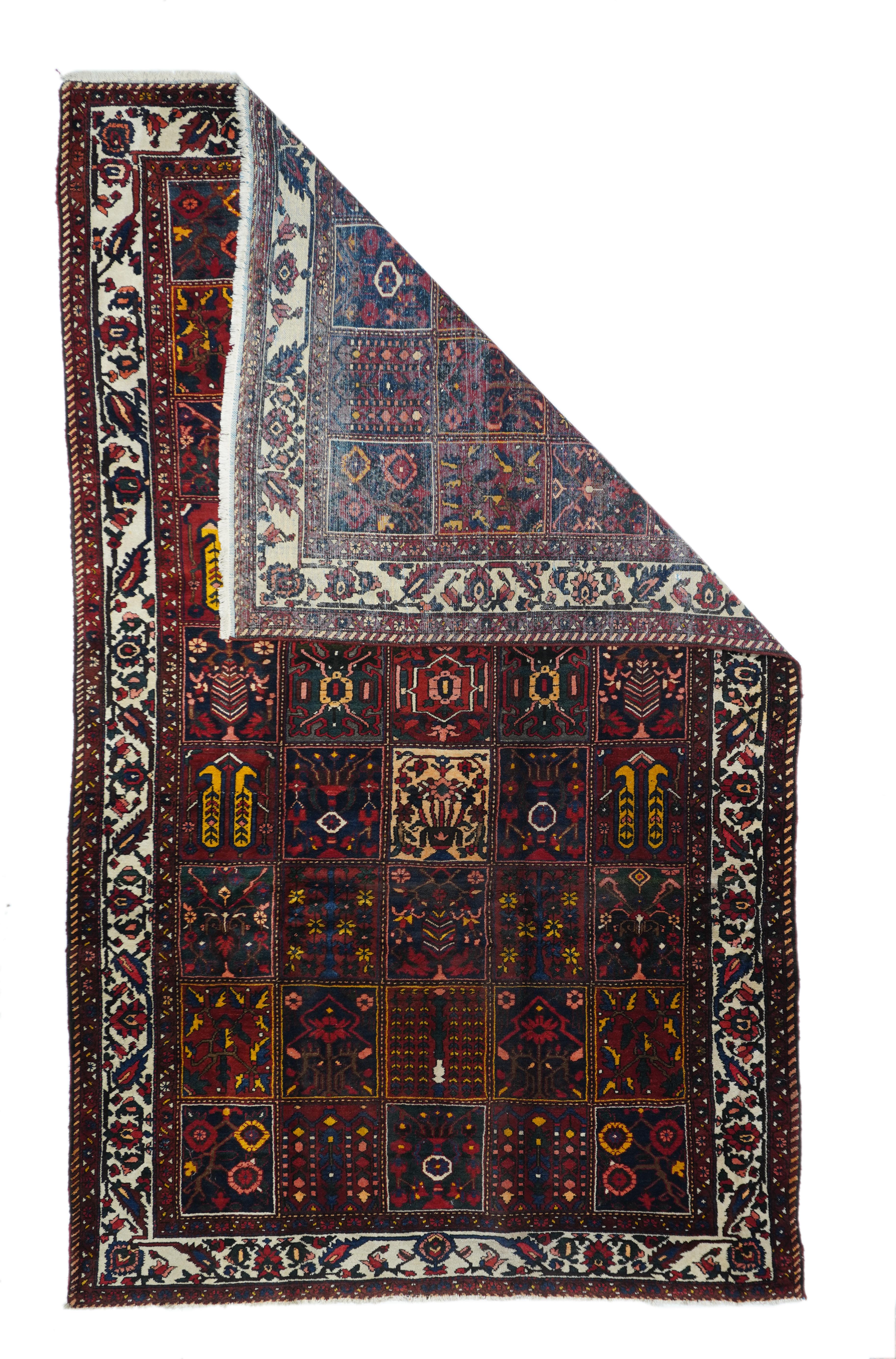 Bakhtiari rug, measures: 6'7'' x 10'11''.