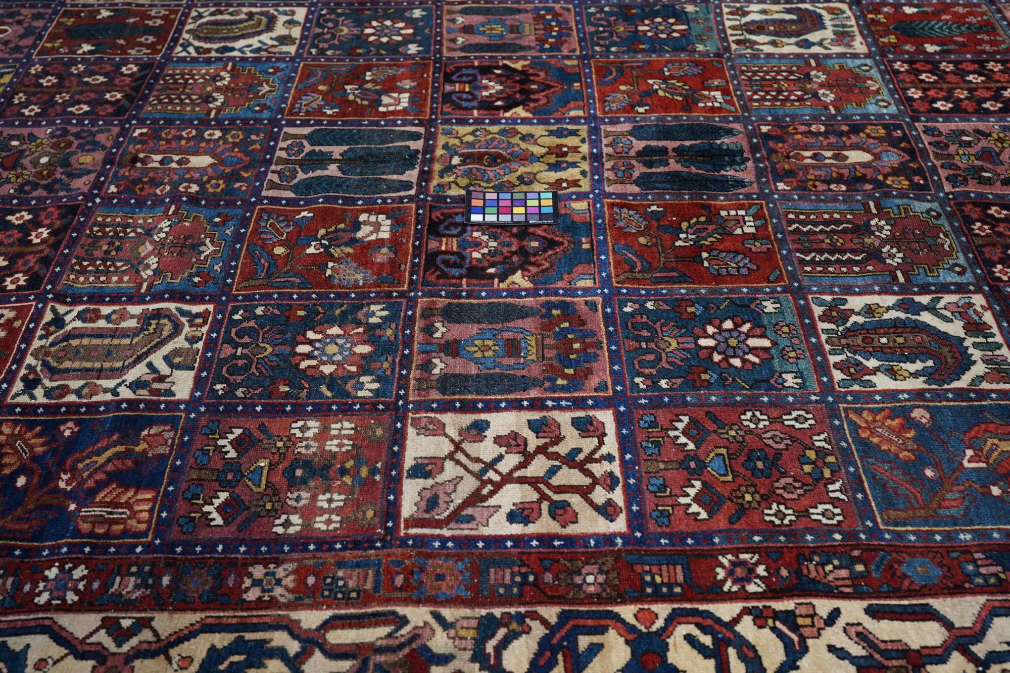 Bakhtiari-Teppich (Frühes 20. Jahrhundert) im Angebot