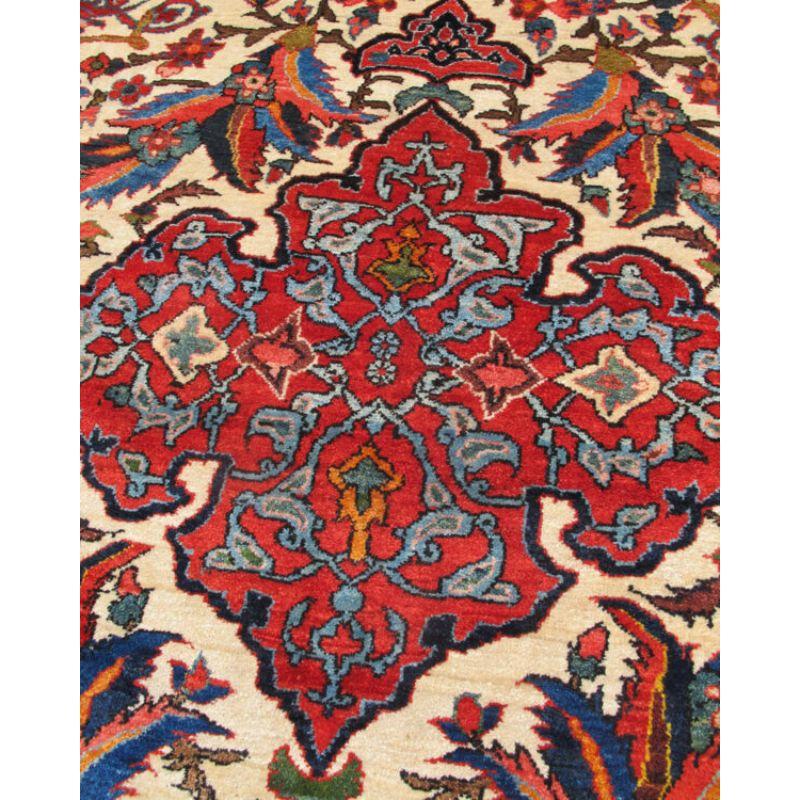Persian Bakhtiari Rug, Early 20th Century For Sale