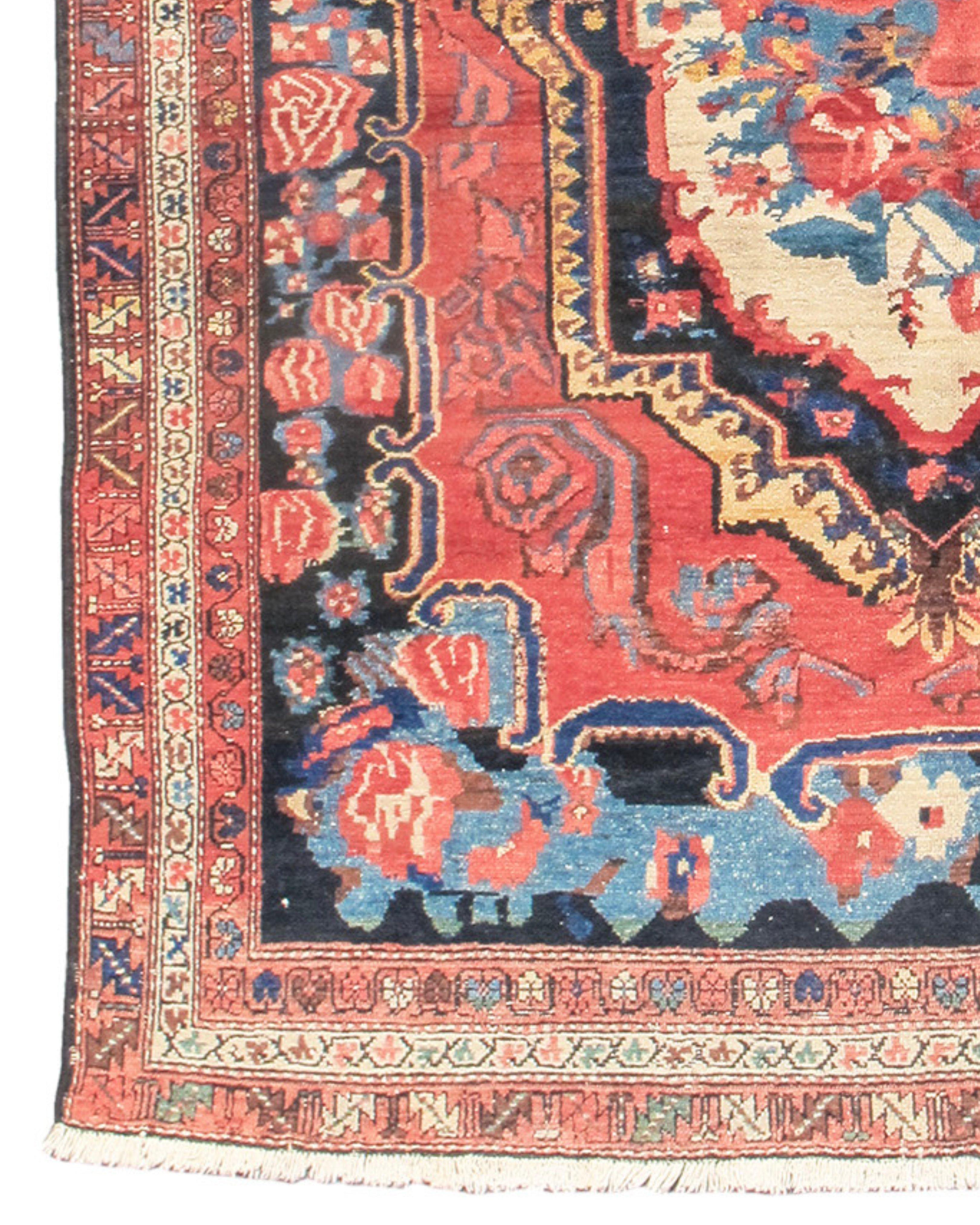 Hand-Knotted Bakhtiari Rug, Early 20th Century For Sale