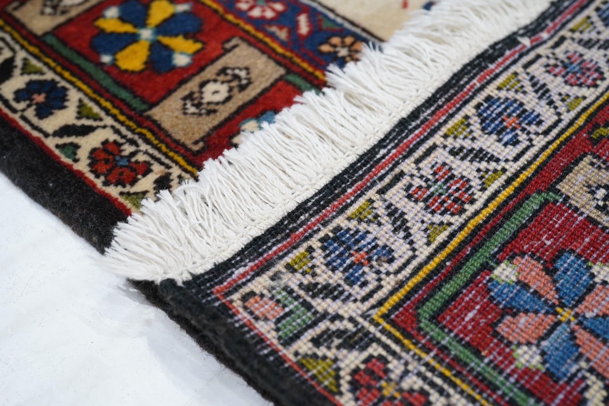 Runner Bakhtiari 2'9'' x 9'4'' in vendita 5
