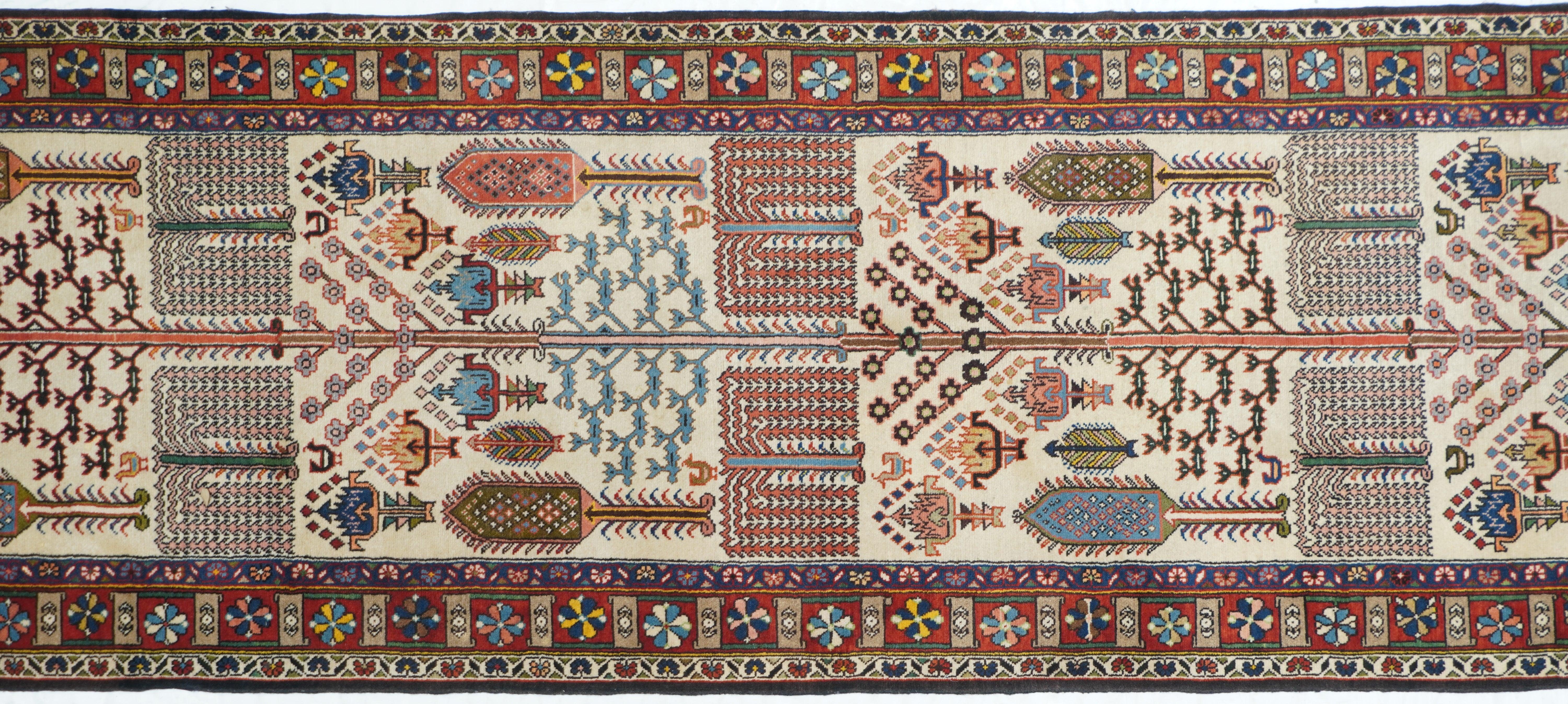 Persiano Runner Bakhtiari 2'9'' x 9'4'' in vendita
