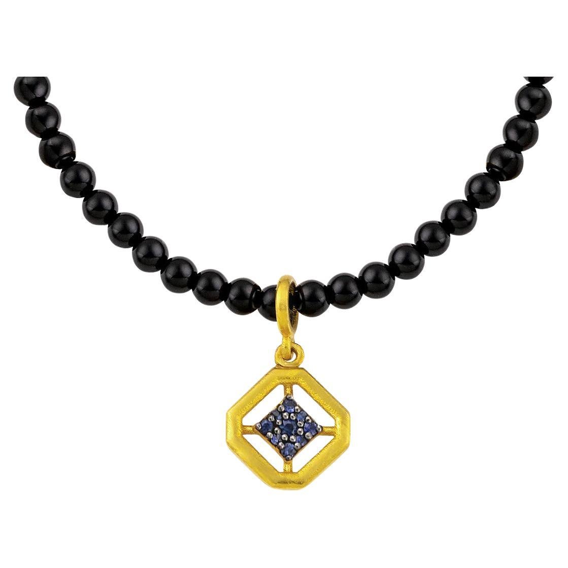 Balance Ancient Gold Necklace with Blue Sapphire For Sale