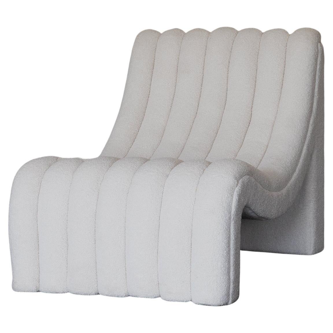 BALANCE CHAIR - Calm Boucle by SHO MODERN