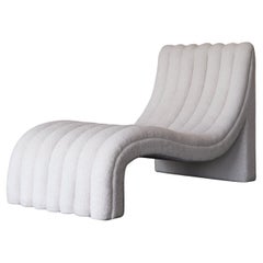 SILLA BALANCE - Calm Boucle by SHO MODERN