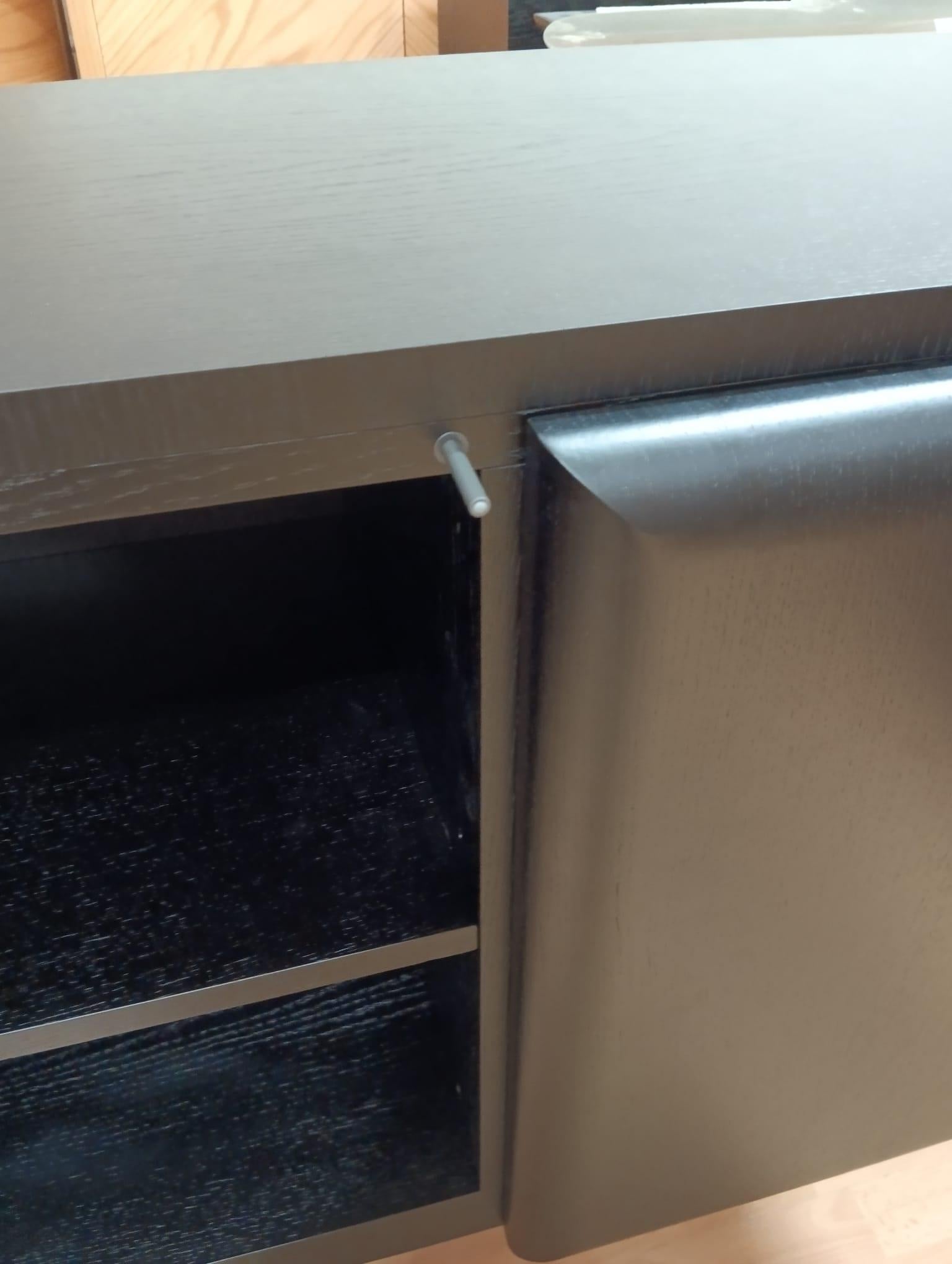 Balance on Order 146949142 Buffet with Curved Edges in Sleek Black Finish For Sale 5