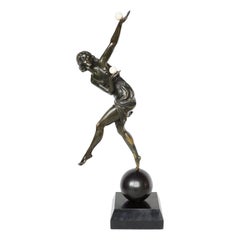 Balancing Act II - Sculpture en bronze Art Déco de Marcel Bouraine