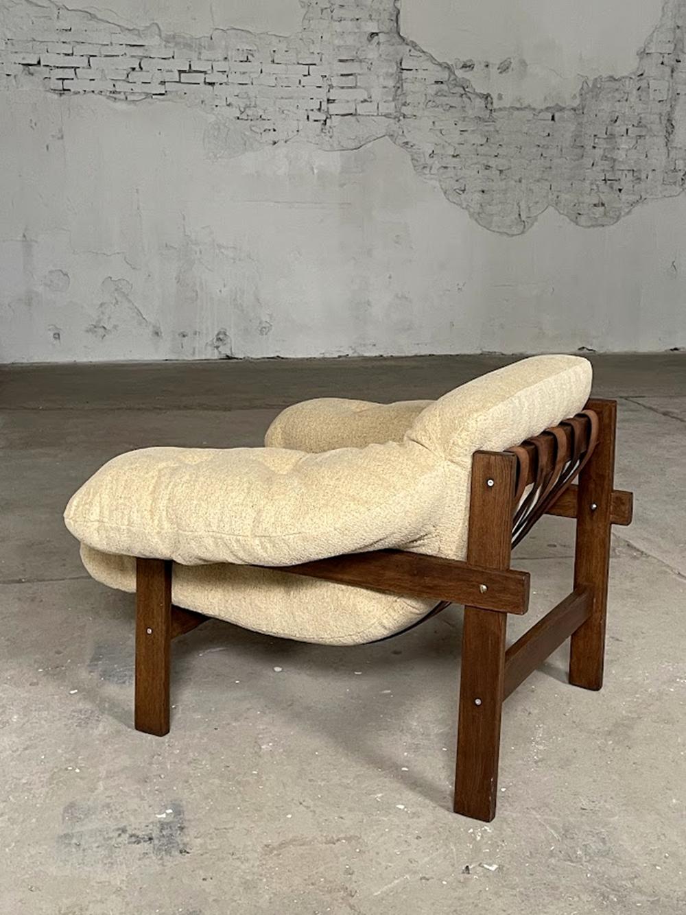 Balassa Brazilian style Armchair by Ipoly Furniture Company, 1970s In Good Condition For Sale In Debrecen, HU
