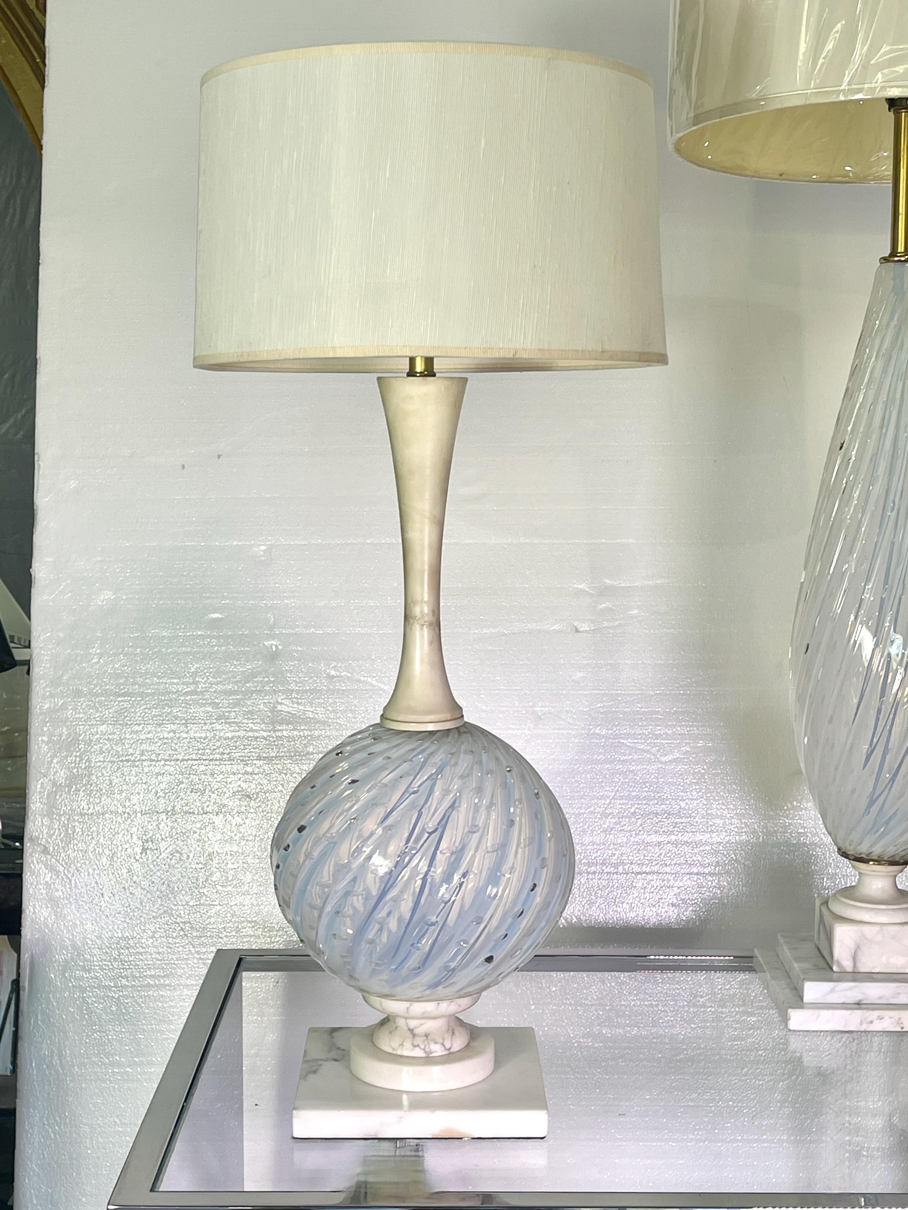 Mid-Century Modern Balboa Bullicante Glass & Alabaster Lamp For Sale