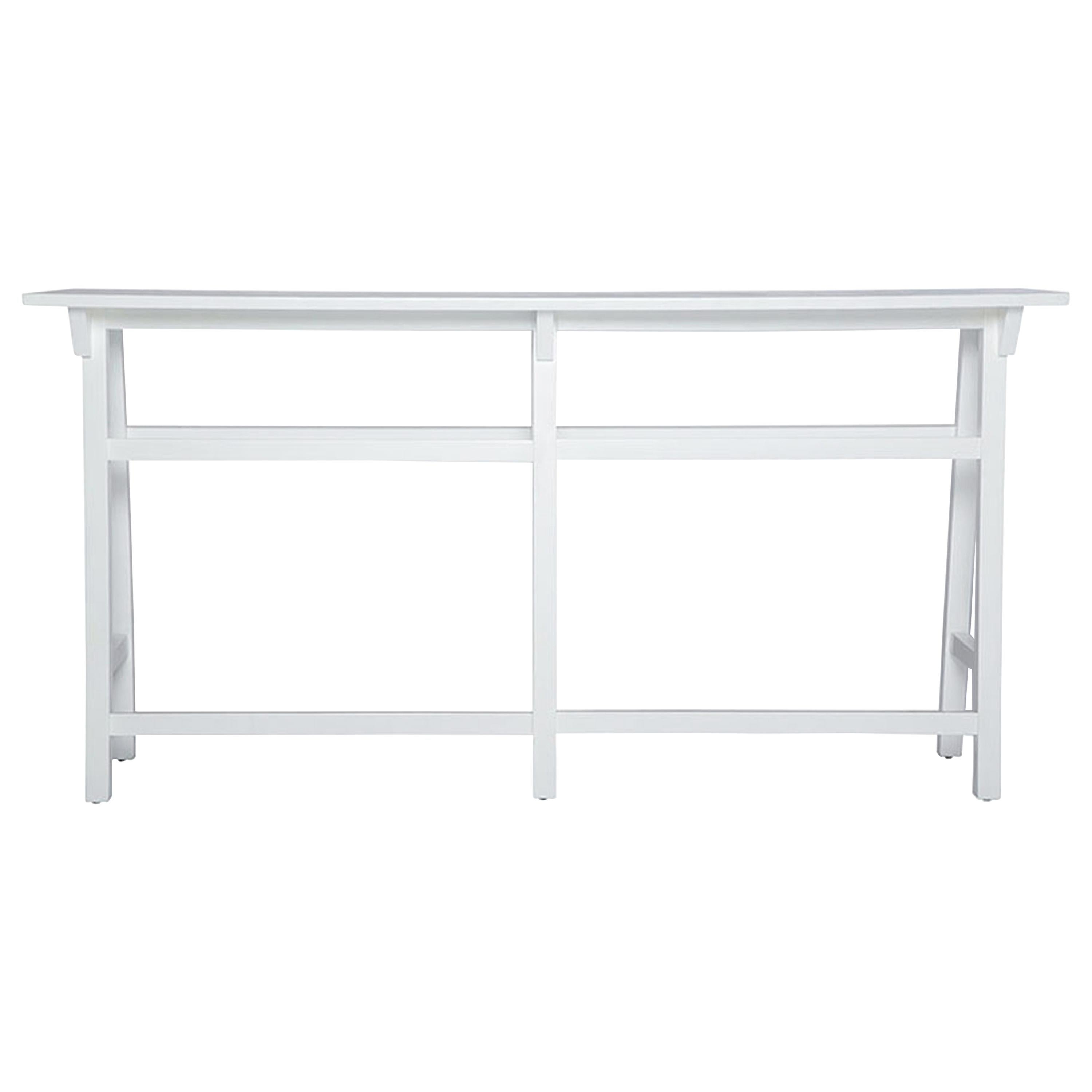 Balboa Console in Lacquered Snow by Innova Luxuxy Group For Sale