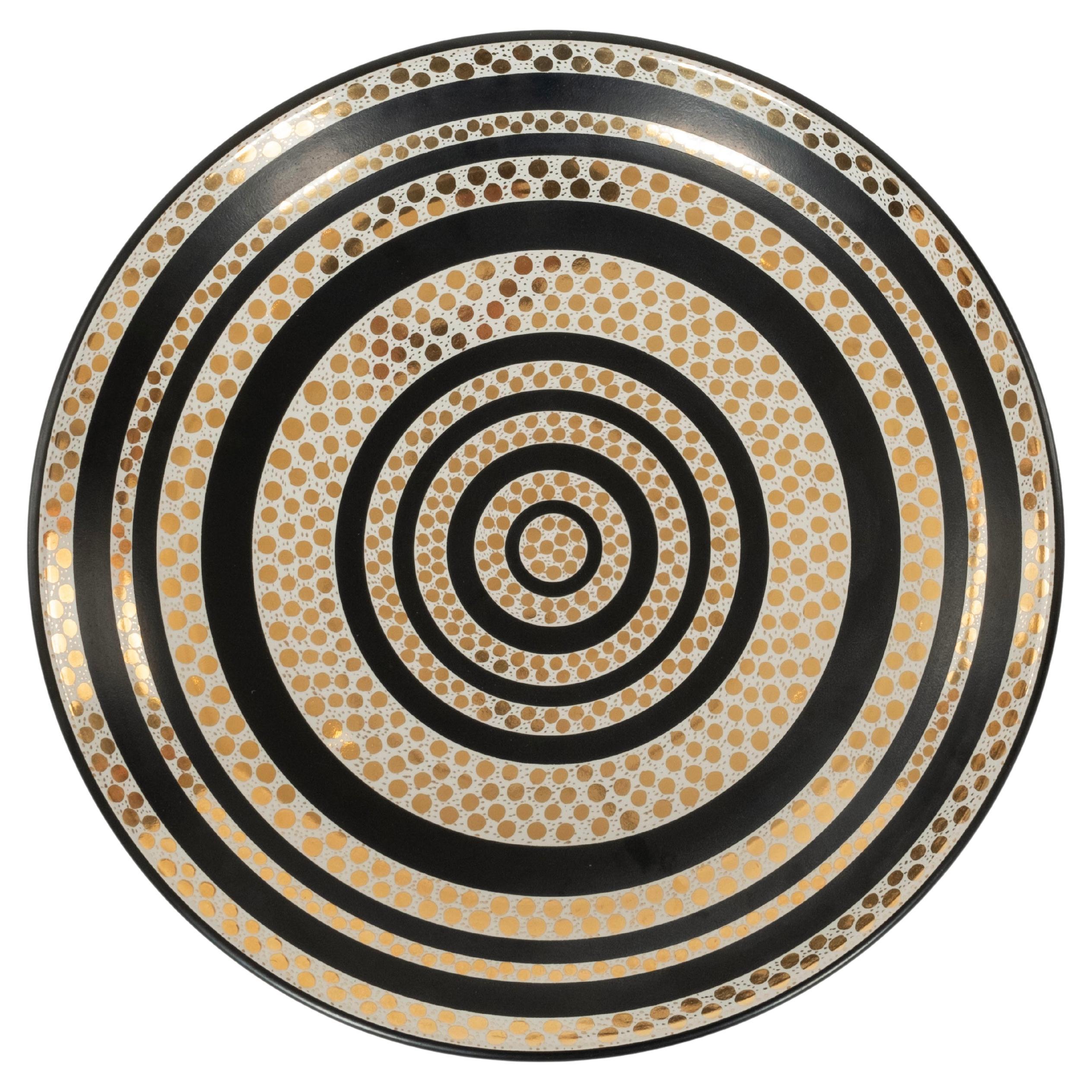Plato bajo Waylande Gregory Balck Gold