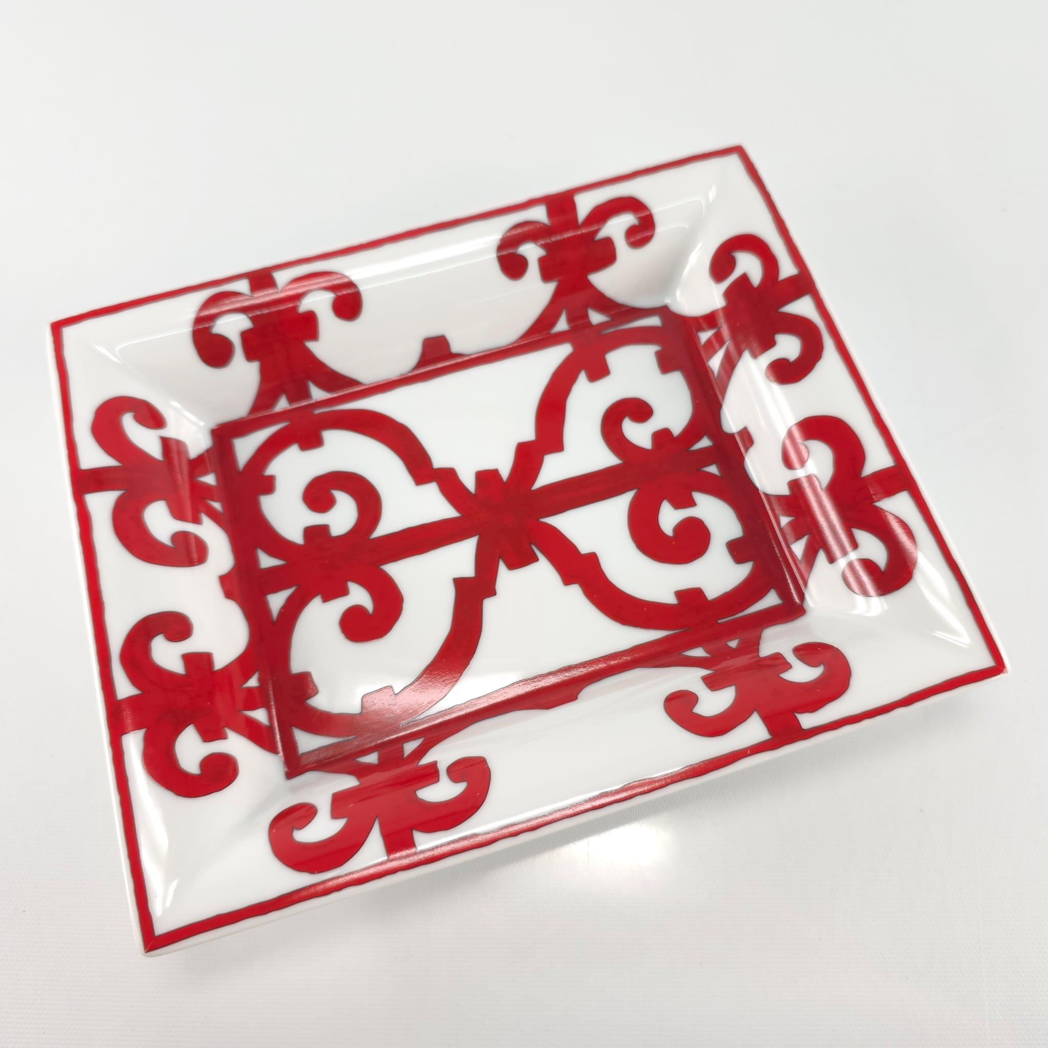 Beige Balcon du Guadalquivir change tray For Sale