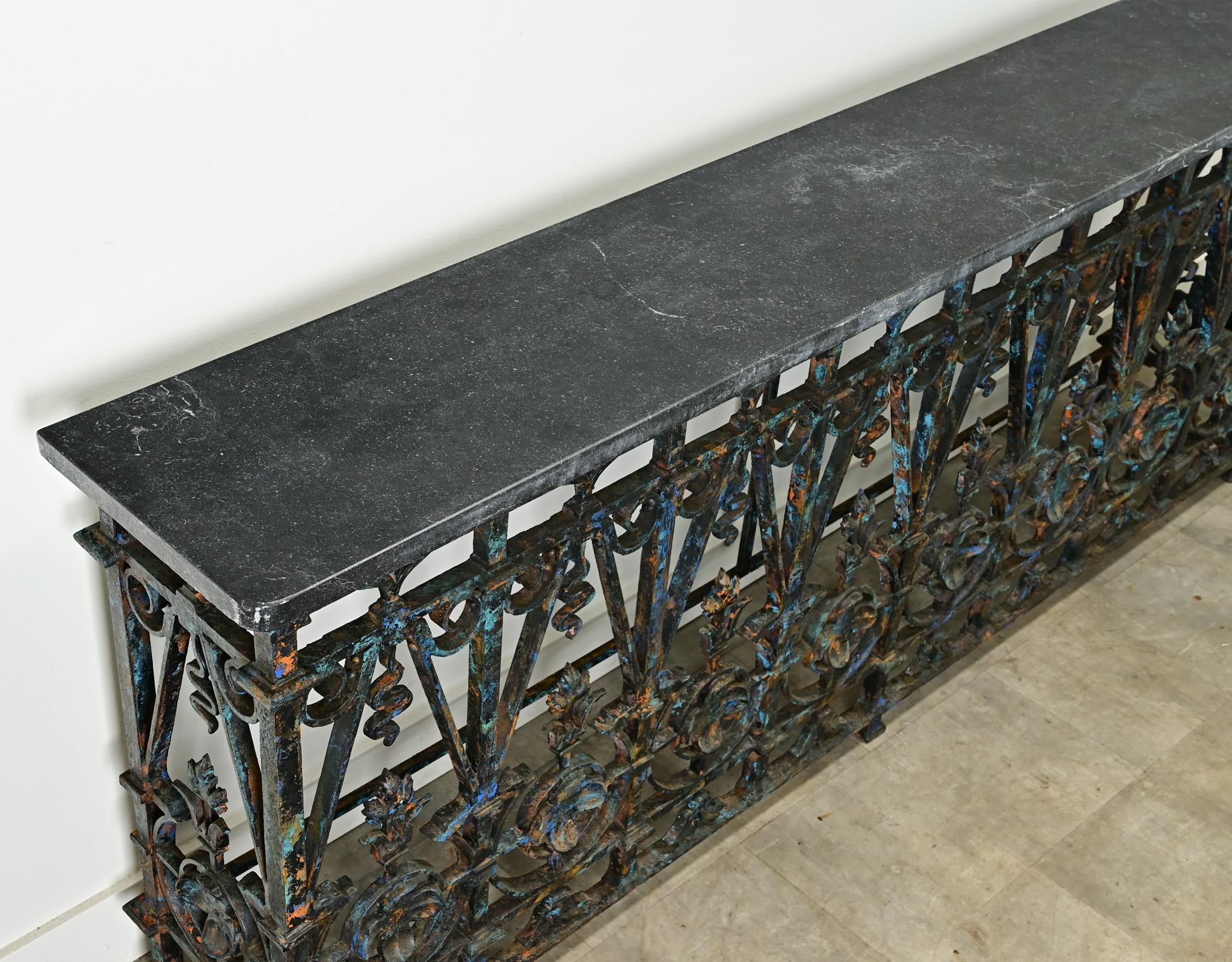 Console de balcon avec plateau en pierre bleue belge 1