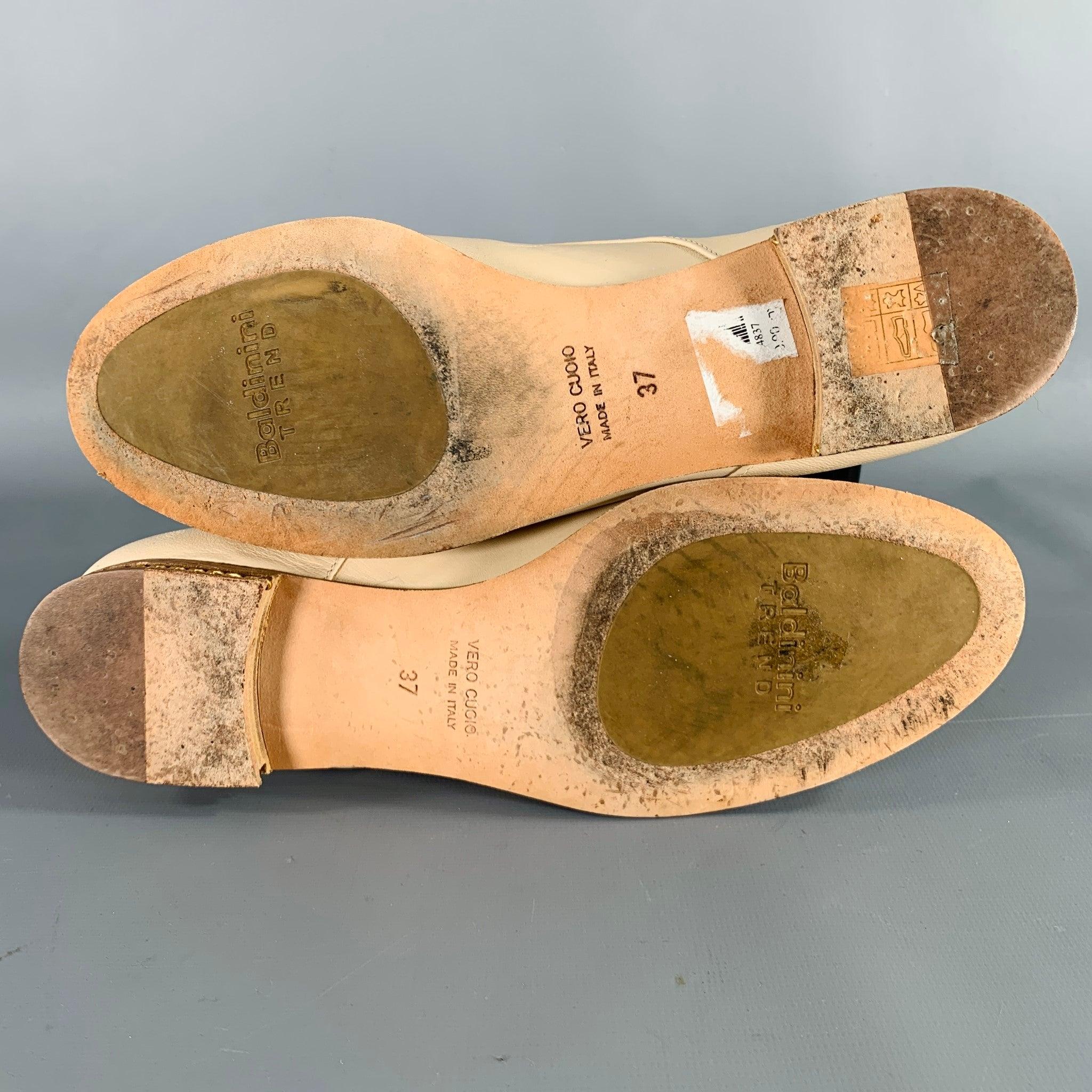 BALDININI Size 7 Beige Leather Cap Toe Lace-Up Shoes For Sale 2