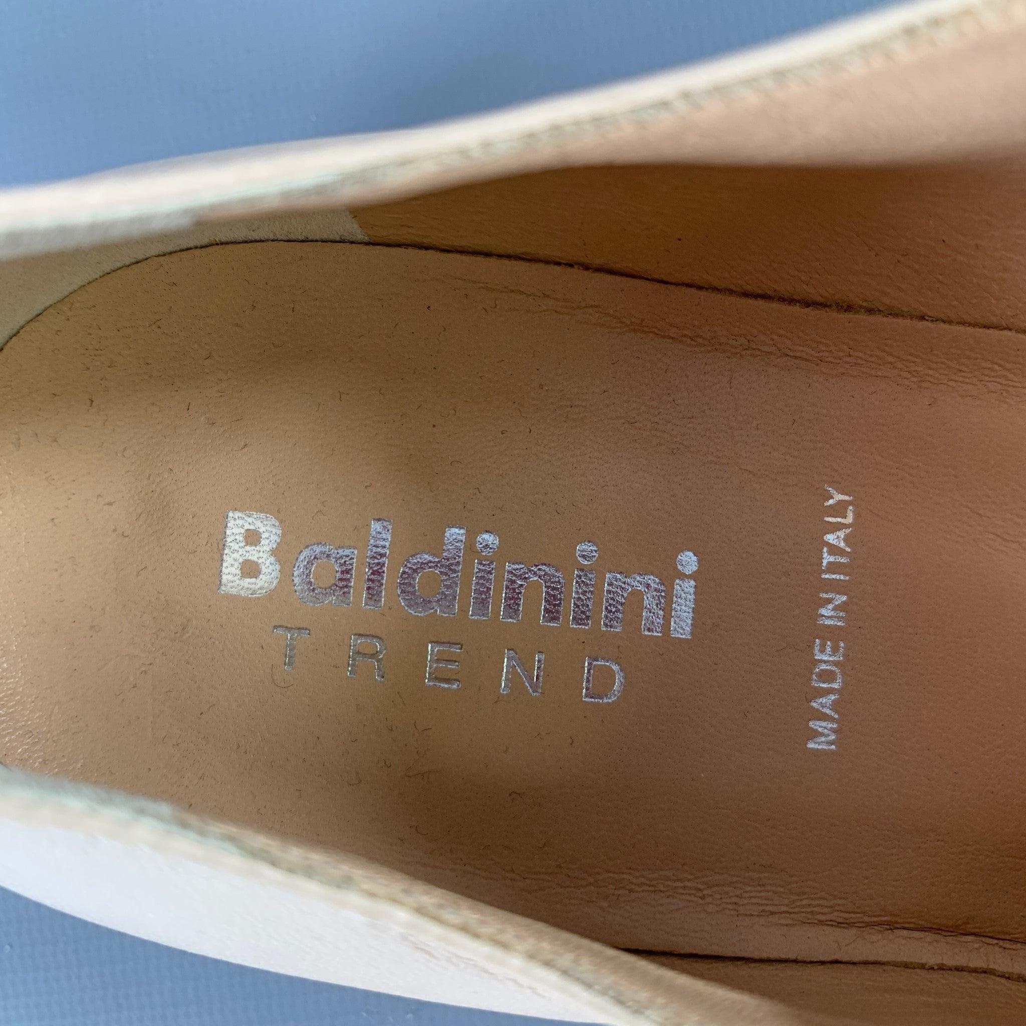 BALDININI Size 7 Beige Leather Cap Toe Lace-Up Shoes For Sale 3