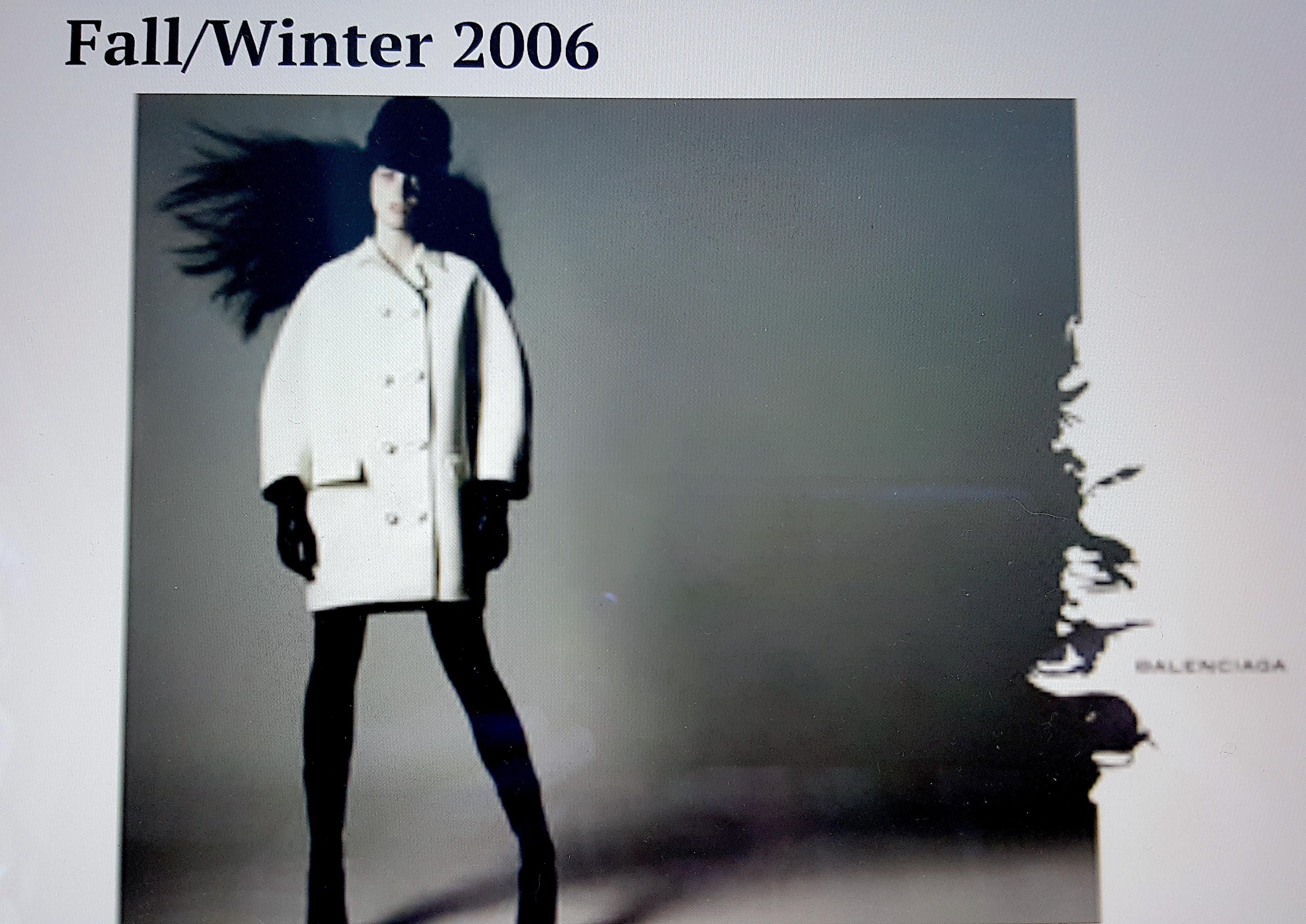 Women's or Men's Balenciaga 2006 Ghesquiere Brocade & Boucle Rounded 3/4Sleeve Ecru Jacket For Sale
