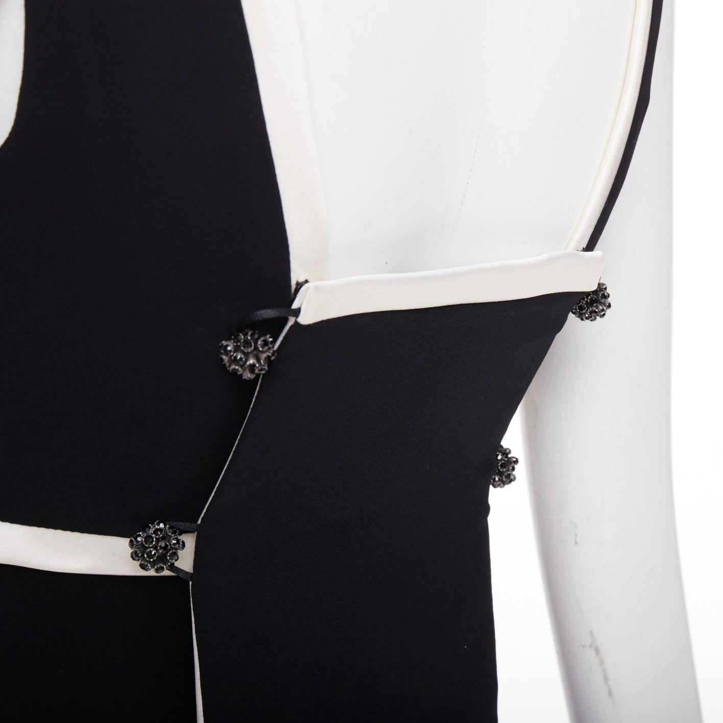 BALENCIAGA 2007 schwarz cremefarbenes Etuikleid mit quadratischem Halsausschnitt FR36 S (Schwarz) im Angebot