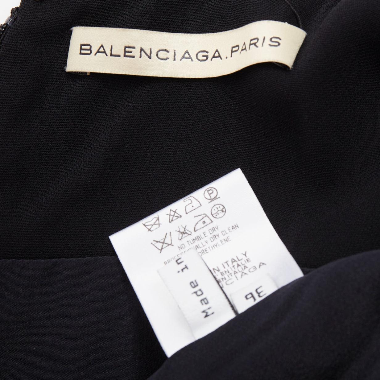 BALENCIAGA 2007 schwarz cremefarbenes Etuikleid mit quadratischem Halsausschnitt FR36 S im Angebot 3
