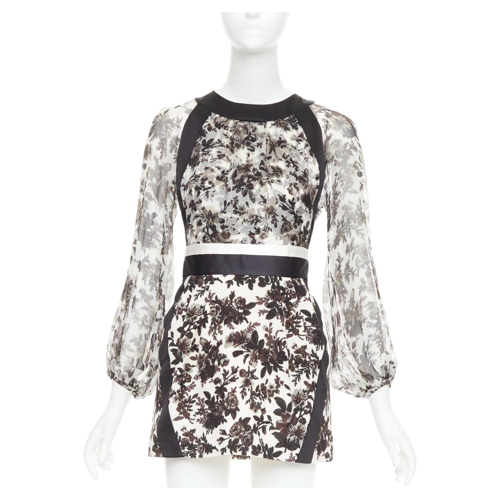 Balenciaga 2007 – Minikleid aus schwarzem und cremefarbenem Seidenchiffon mit Blumenmuster und Satin-Einsätzen, Größe 36 S