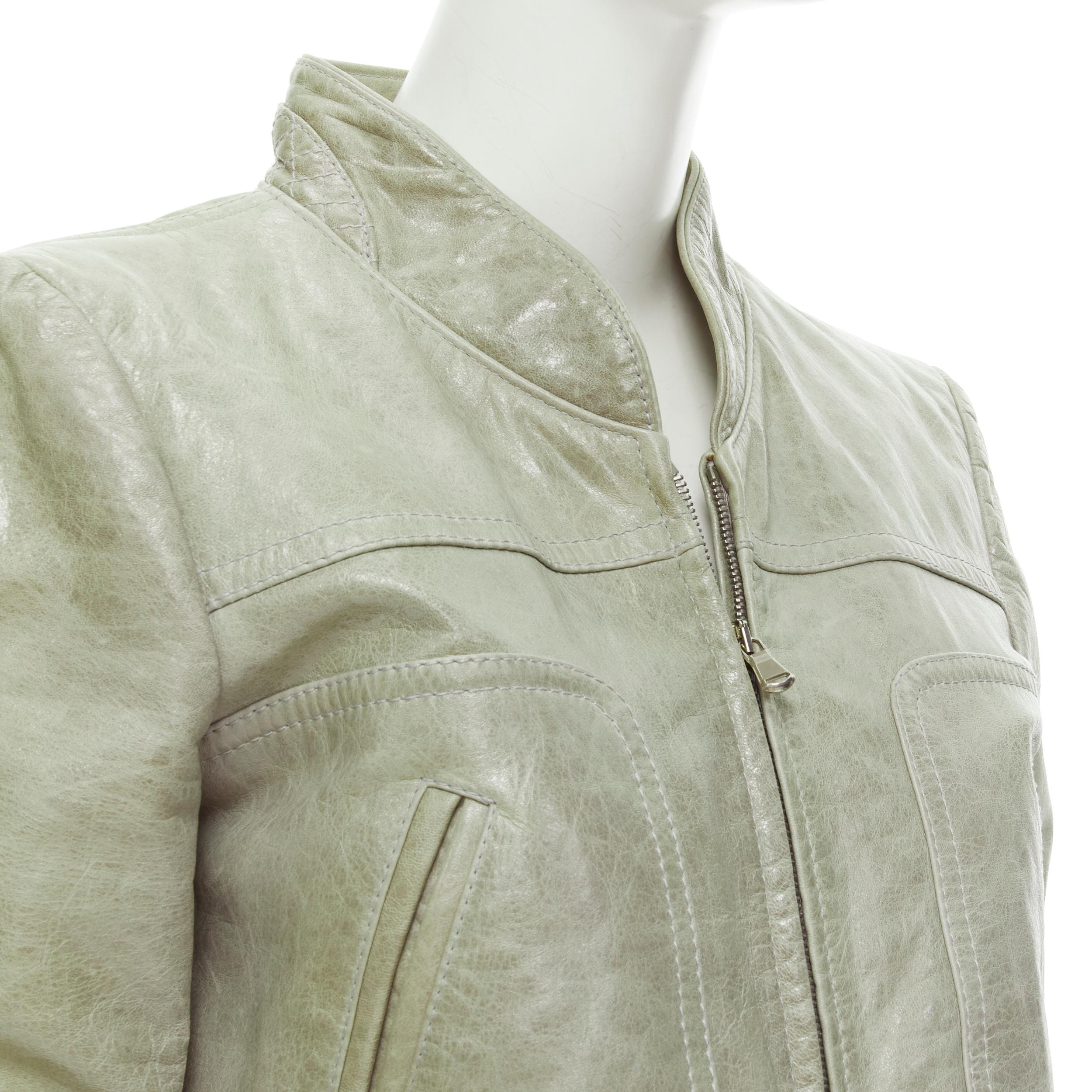 BALENCIAGA 2008 Vintage light grey Arena goat leather aviator bomber jacket IT38 
Reference: TGAS/C01081 
Brand: Balenciaga 
Designer: Nicolas Ghesquiere 
Material: Leather 
Color: Grey 
Pattern: Solid 
Closure: Zip 
Extra Detail: Diamond quilting