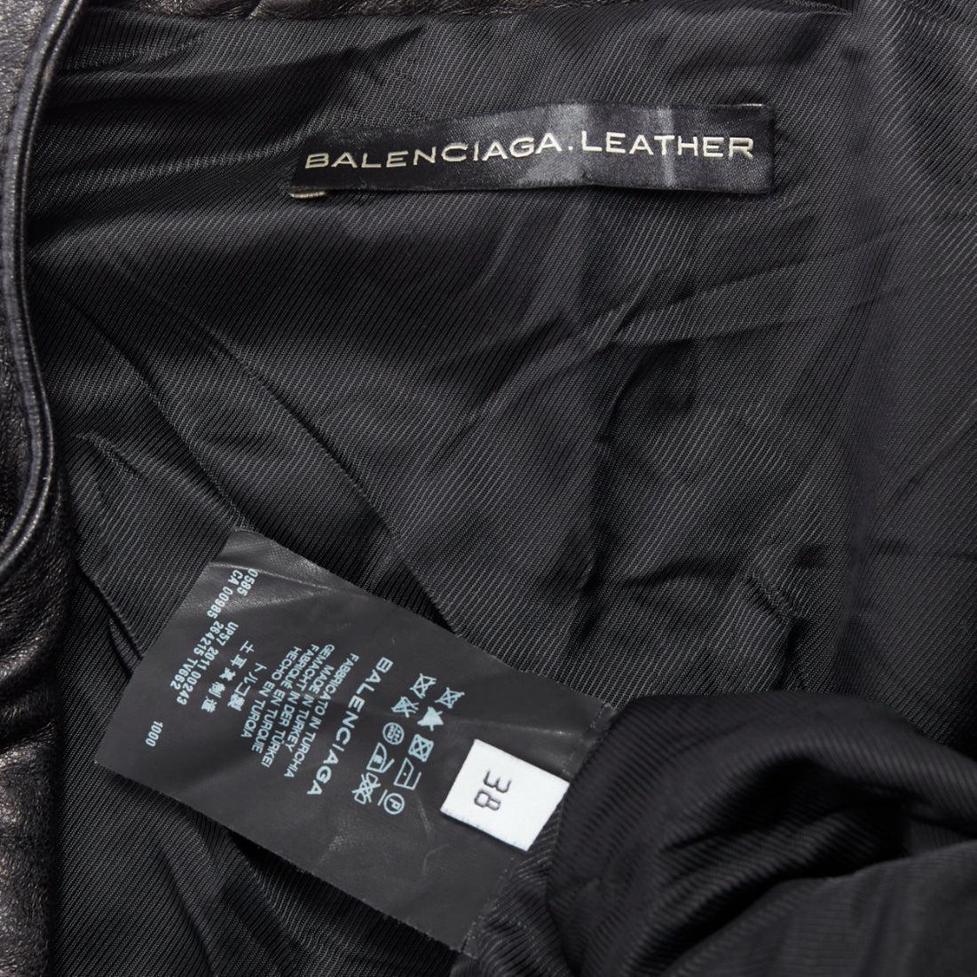 BALENCIAGA 2011 black leather quilted silver zip crop moto biker FR38 M For Sale 4