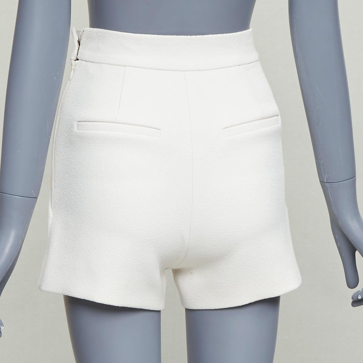 Donna Balenciaga 2014 crema con pince diagonali plissettate sul retro mini shorts FR34 XS in vendita