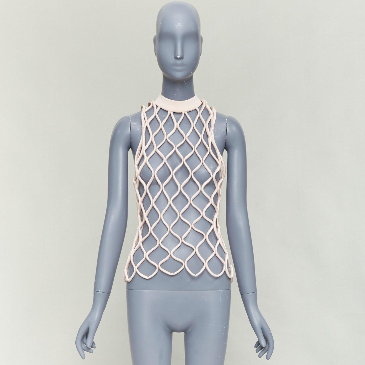 BALENCIAGA 2015 Laufsteg rosa Satin 3D Netz hochgeschlossenes Oberteil Damen im Angebot