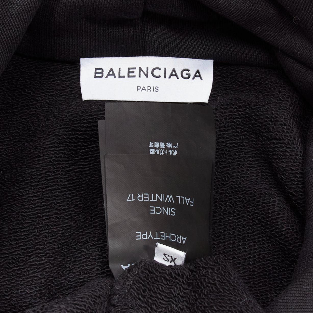 BALENCIAGA 2017 Archetype black cotton logo oversized hoodie XS For Sale 3