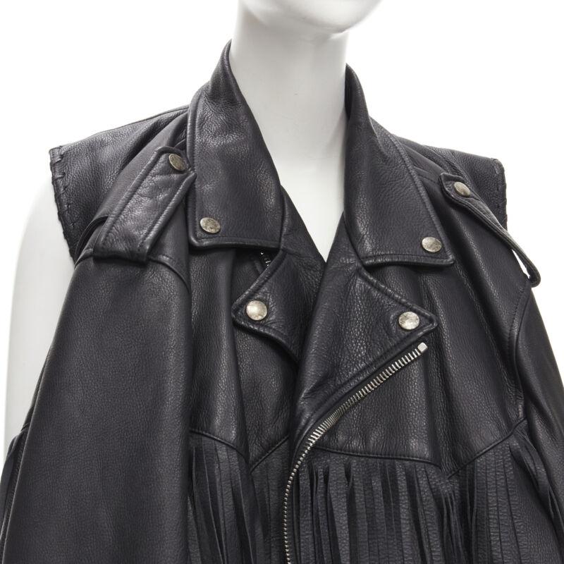 BALENCIAGA  2017 Runway Giacca biker con frange pendenti a 3 vie FR36 S in vendita 4
