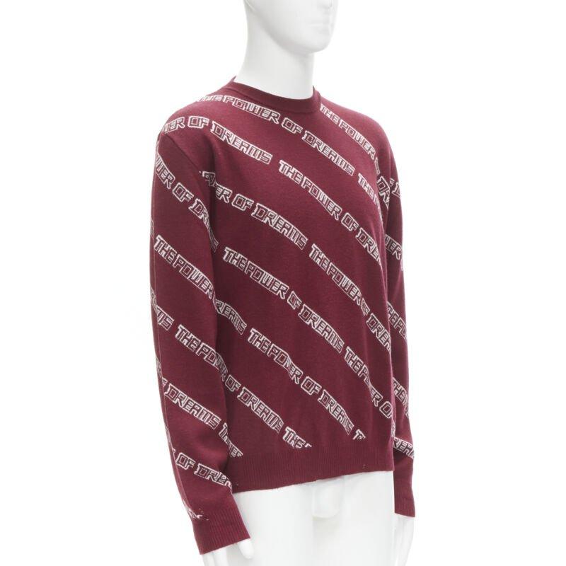 BALENCIAGA 2017 The Power Of Dreams Pullover in Burgunderrot und Weiß S (Braun) im Angebot