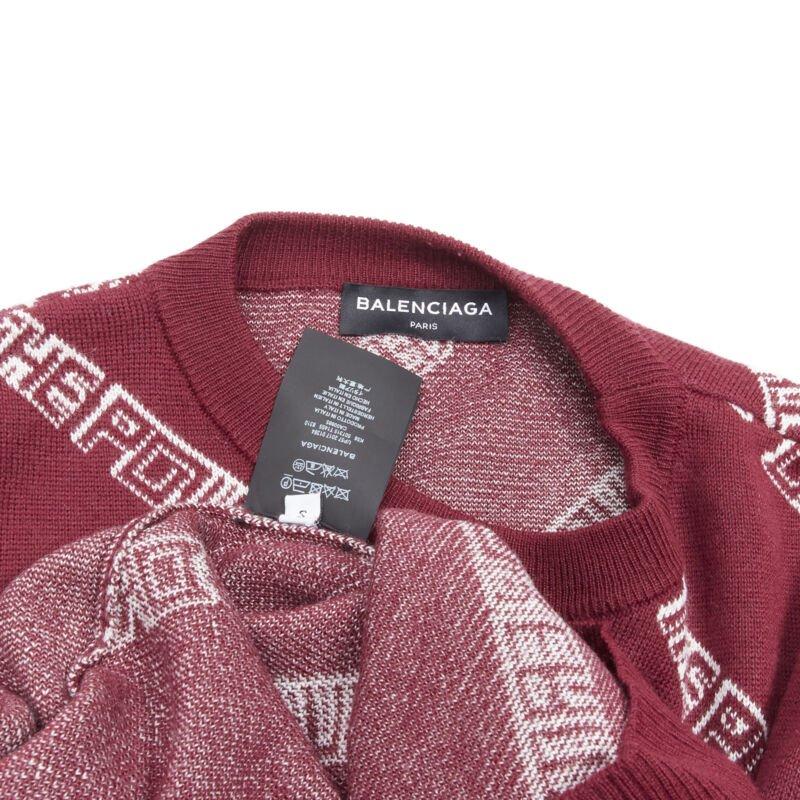 BALENCIAGA 2017 The Power Of Dreams Pullover in Burgunderrot und Weiß S im Angebot 3