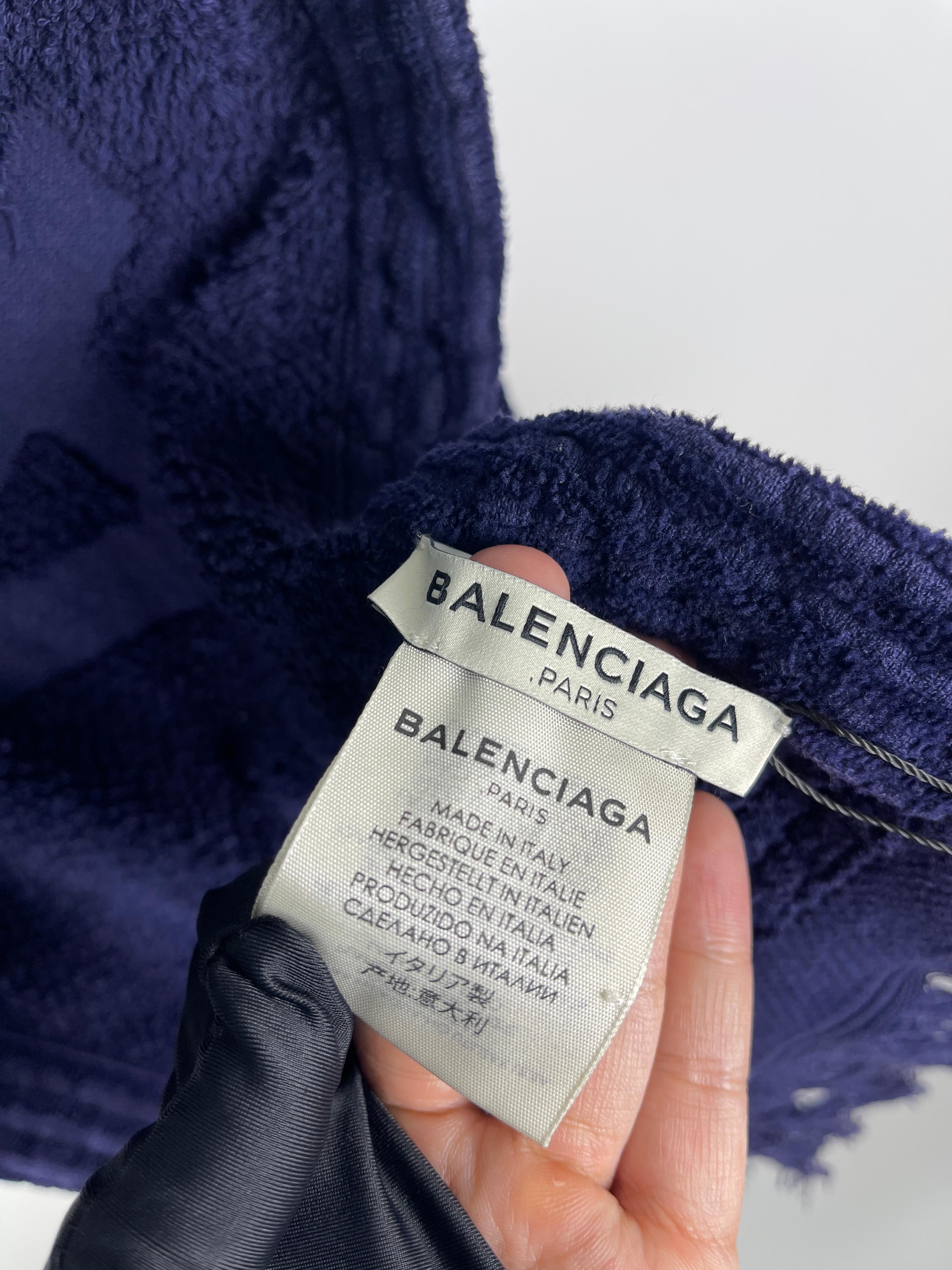 Balenciaga 2017 Handtuch Übergroßer Schal im Angebot 8