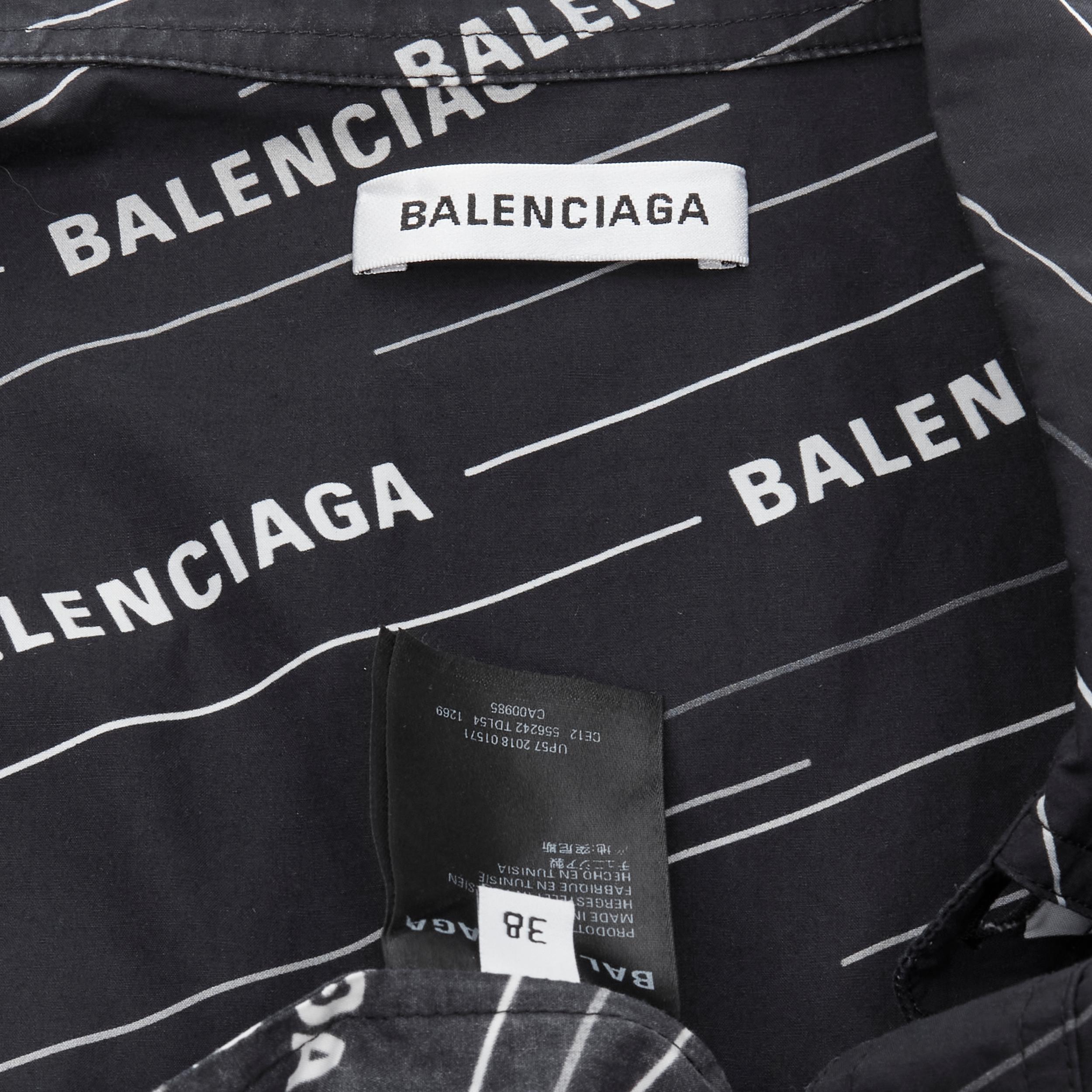 BALENCIAGA 2018 Demna black white logo print oversized shirt EU38 S For Sale 3