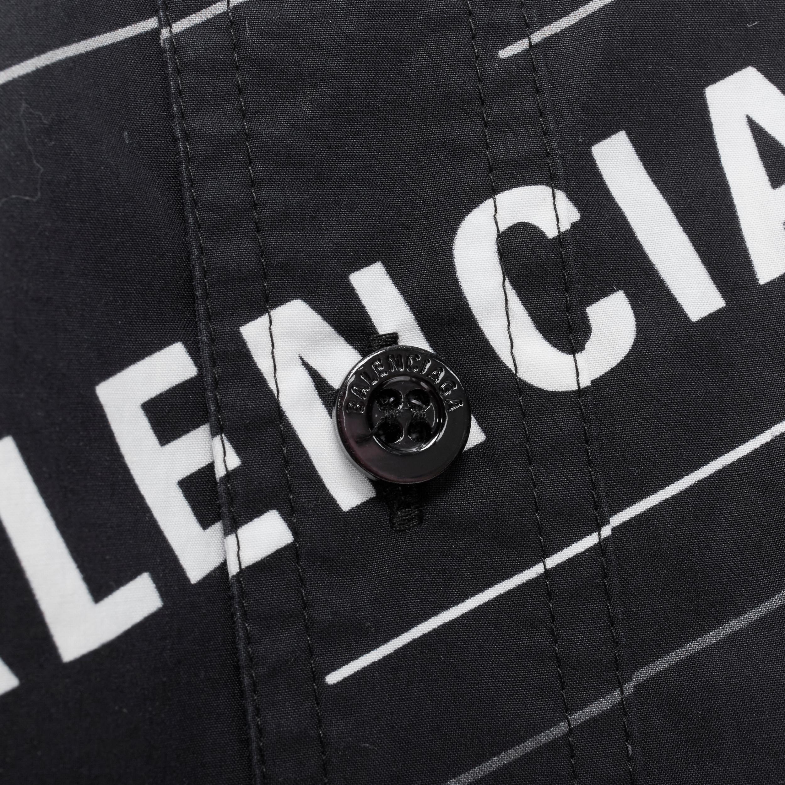 Men's BALENCIAGA 2018 Demna black white logo print oversized shirt EU38 S For Sale