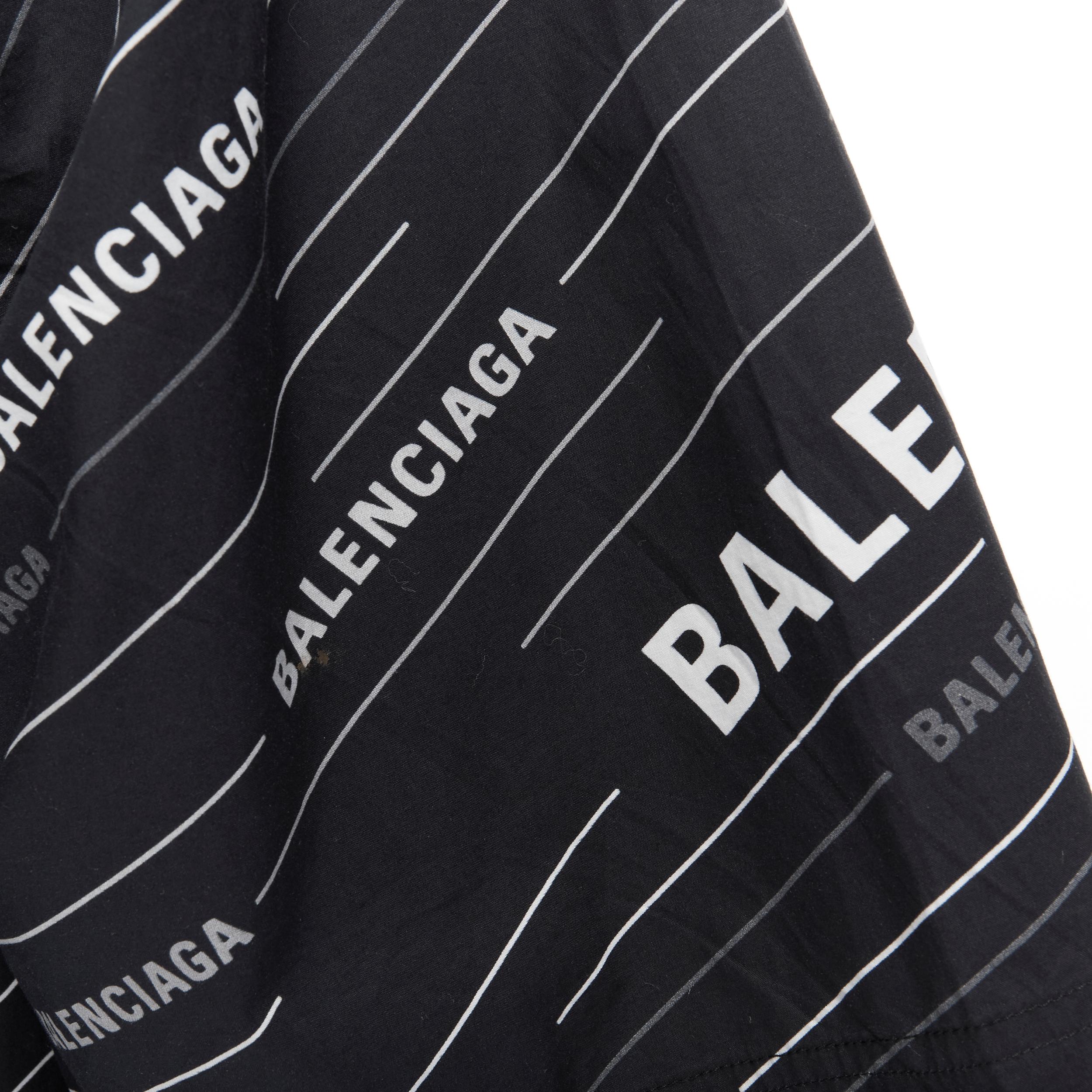 BALENCIAGA 2018 Demna black white logo print oversized shirt EU38 S For Sale 1