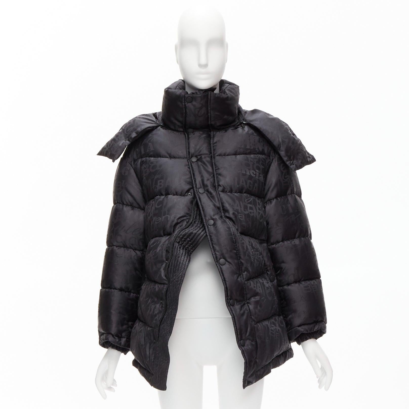 BALENCIAGA 2019 black all logo jacquard Swing hooded quilted puffer coat FR36 S en vente 7