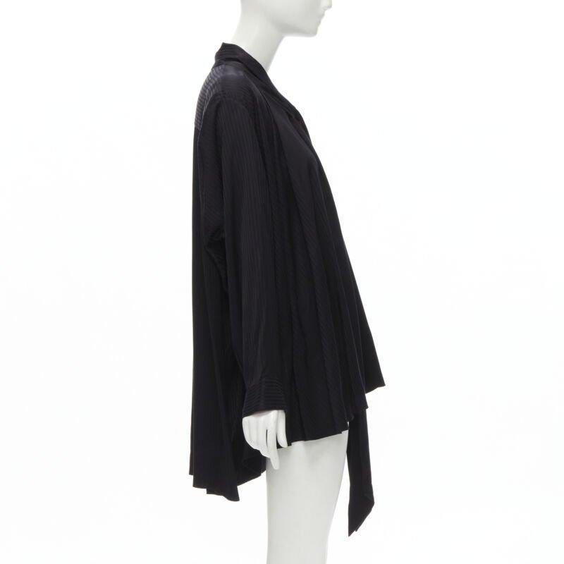 Nero BALENCIAGA 2020 Demna camicia oversize a righe nere con fiocco a cascata FR36 S in vendita