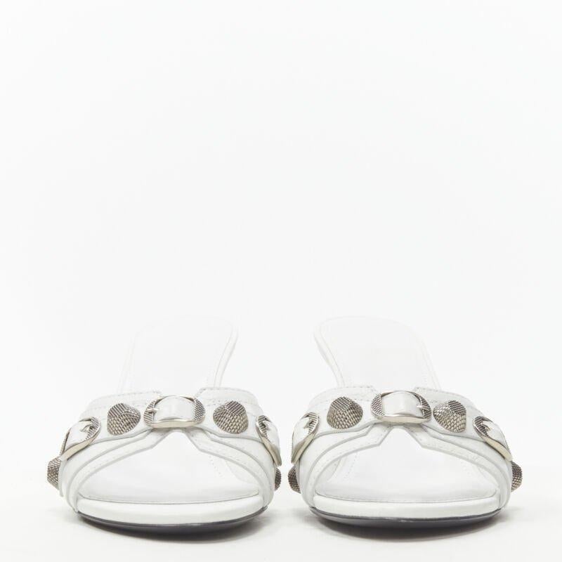 Gray BALENCIAGA 2022 Cagole white leather silver studded mule heel EU39 US9