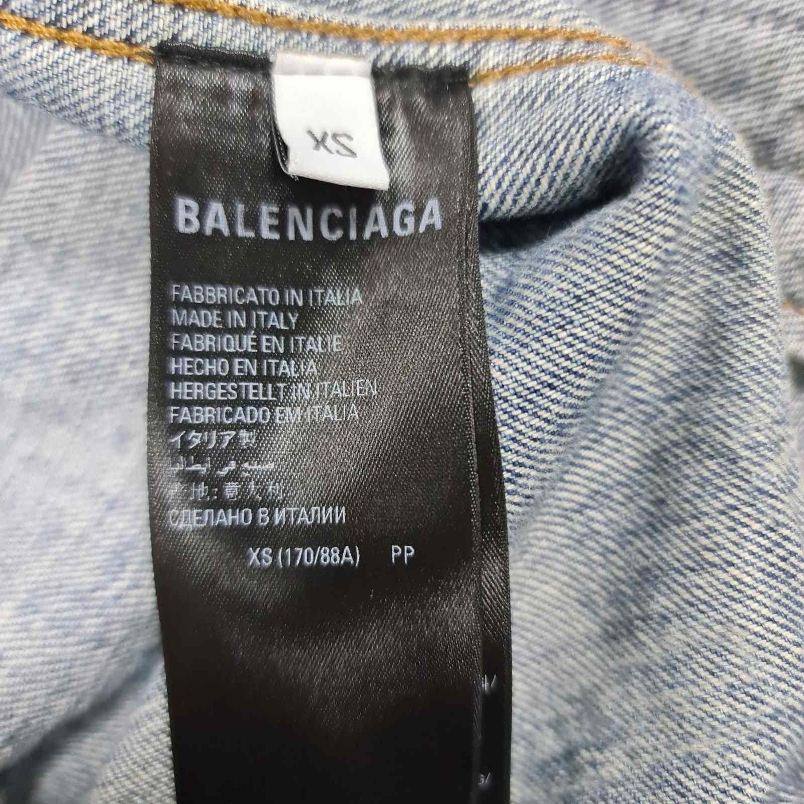 Balenciaga All-Over Logo Denim Jacke in Übergröße - XS im Zustand „Hervorragend“ im Angebot in Krakow, PL