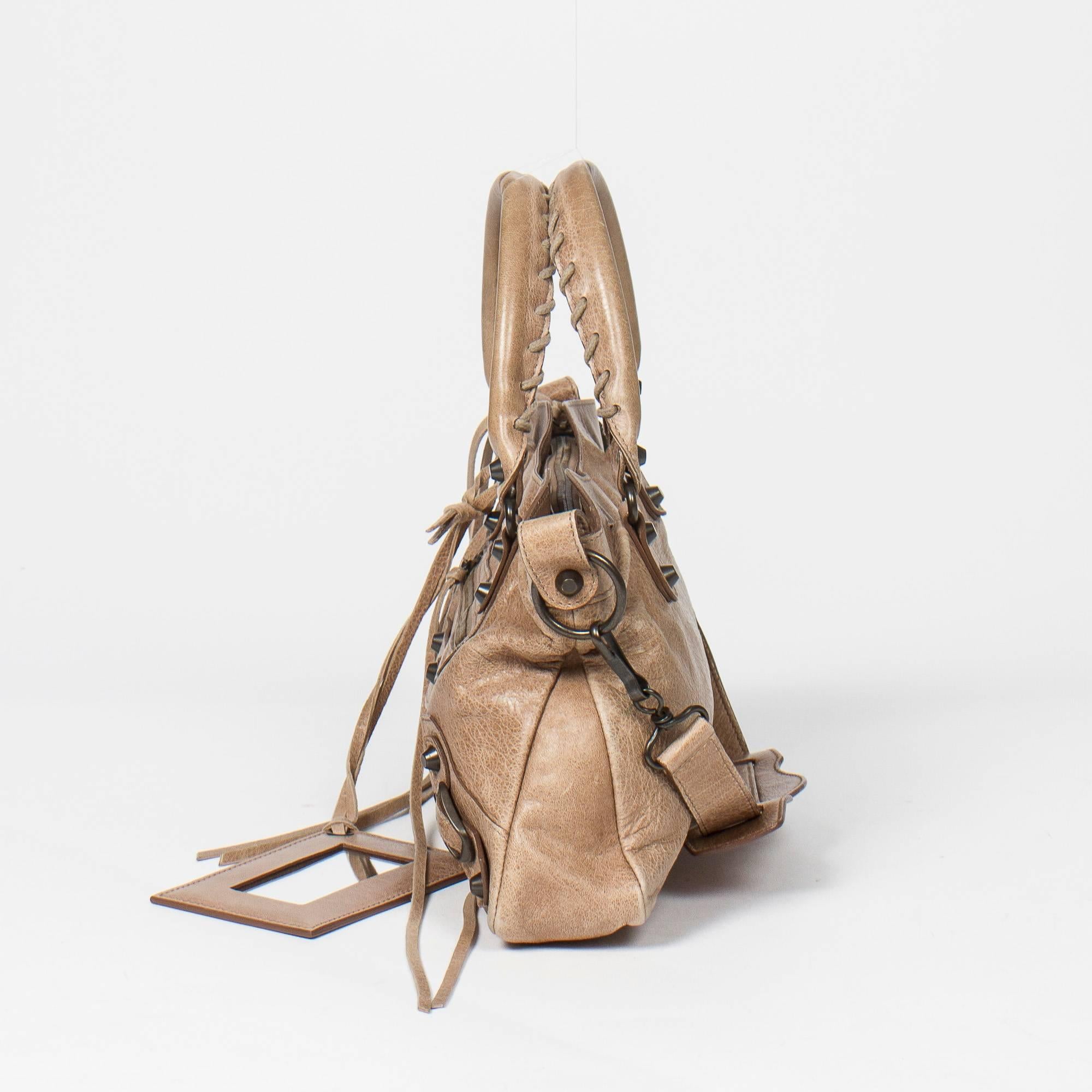 Balenciaga Arena Classic in Beige Taupe calf leather In Excellent Condition In Dublin, IE