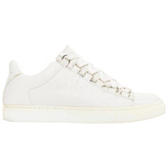 BALENCIAGA Arena baskets à lacets en cuir grainé écru EU35