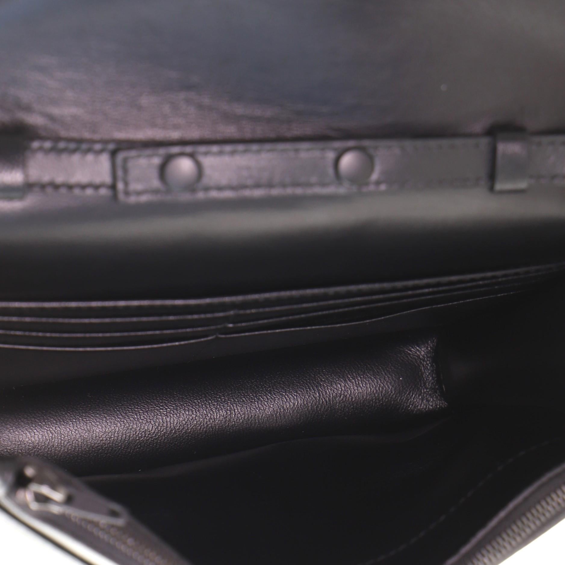 Balenciaga B Dot Portemonnaie an Kette aus Leder 1