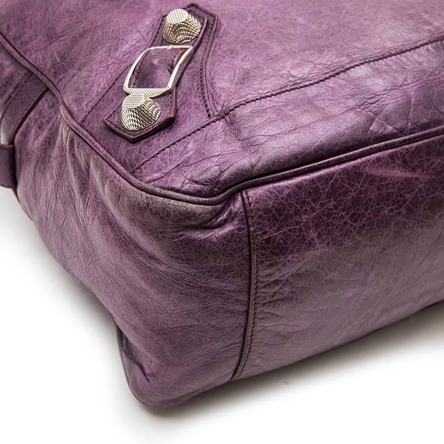 Balenciaga Bag in Purple Aged Leather In Good Condition In Paris, FR