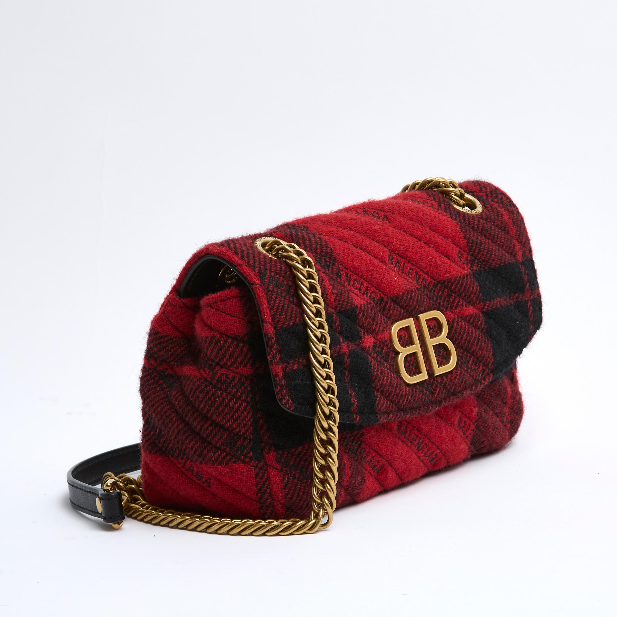 Women's or Men's Balenciaga BB Chain Sac S Red Black Wool Tartan Golden BB Bag For Sale