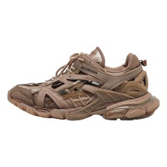 Balenciaga Baskets Track 2 beige en simili cuir et maille, taille 41