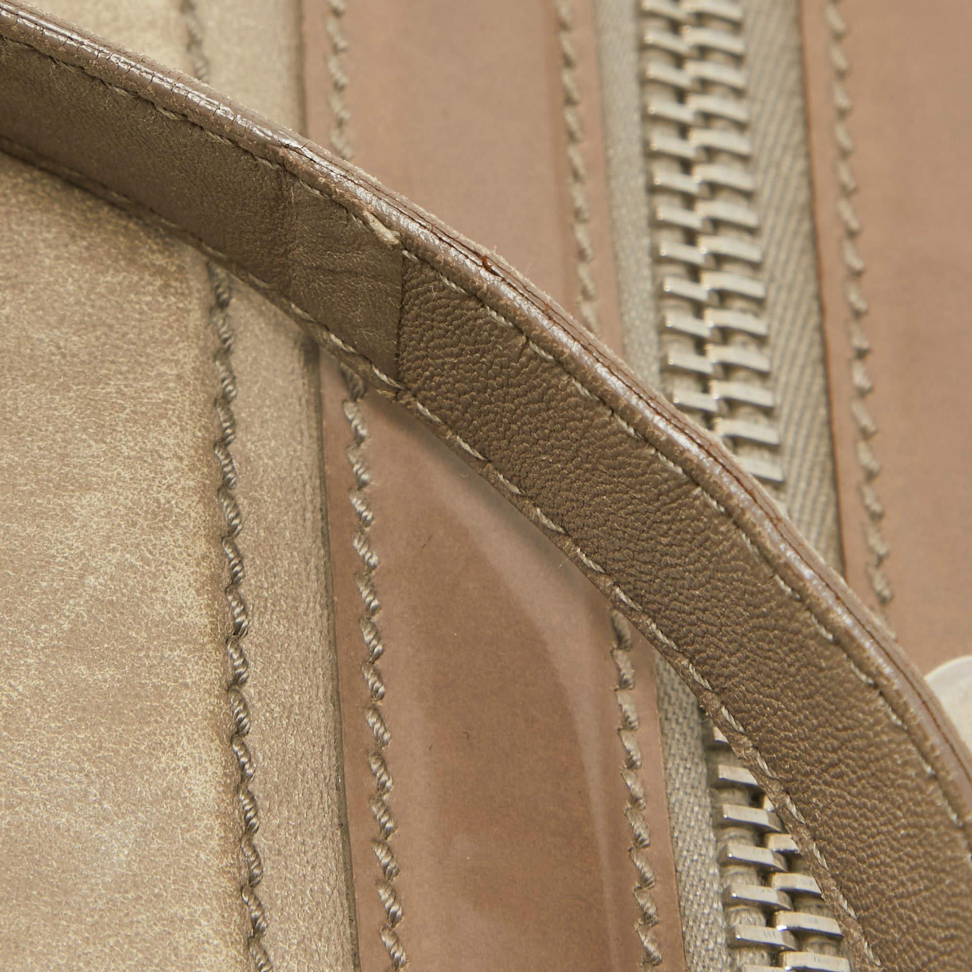 Women's Balenciaga Beige Leather Studded Sac Clous Motorcycle Bag For Sale