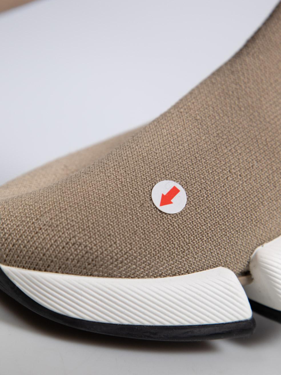 Balenciaga Beige Speed 2.0 Sock Trainers Size IT 36 For Sale 3