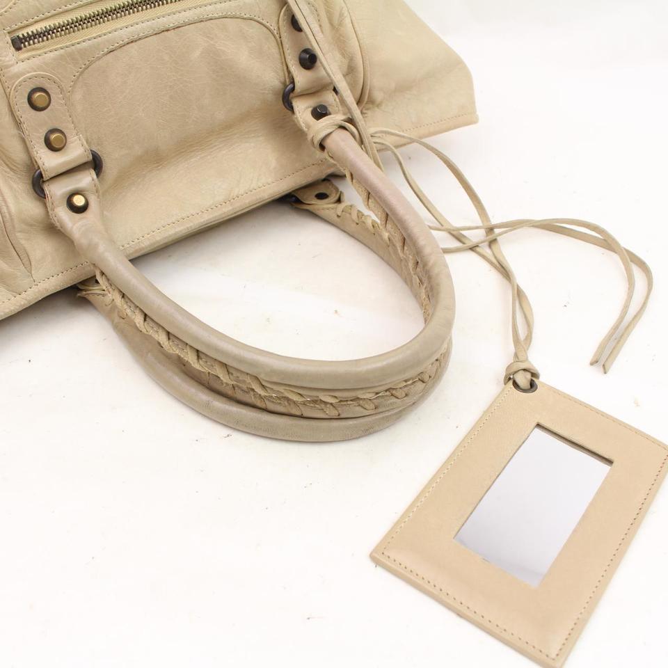 Balenciaga Beige THE SUNDAY Tote 152936 In Good Condition For Sale In Dix hills, NY