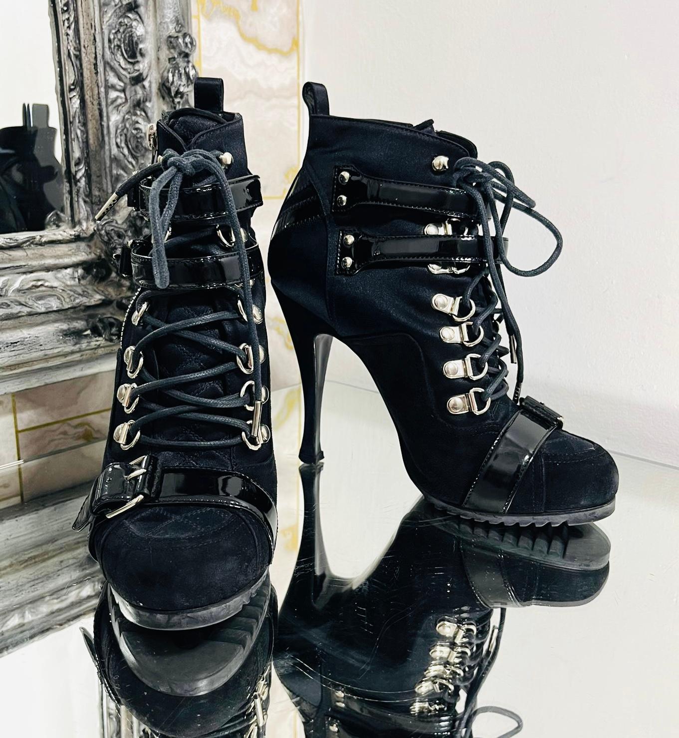 Balenciaga Biker Ankle Shoe/Boots In Excellent Condition For Sale In London, GB