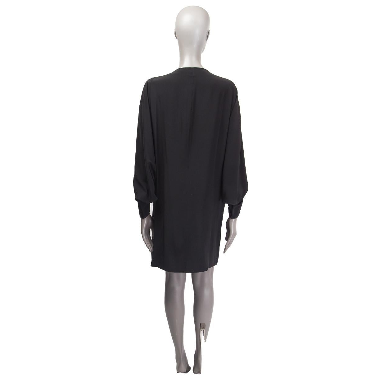 BALENCIAGA black acetate COLD SHOULDER BATWING Cocktail Dress 38 S In Excellent Condition For Sale In Zürich, CH